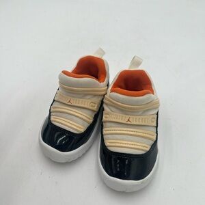 Jordan Black and Orange Sneakers Retro Flex size 5c baby shoes